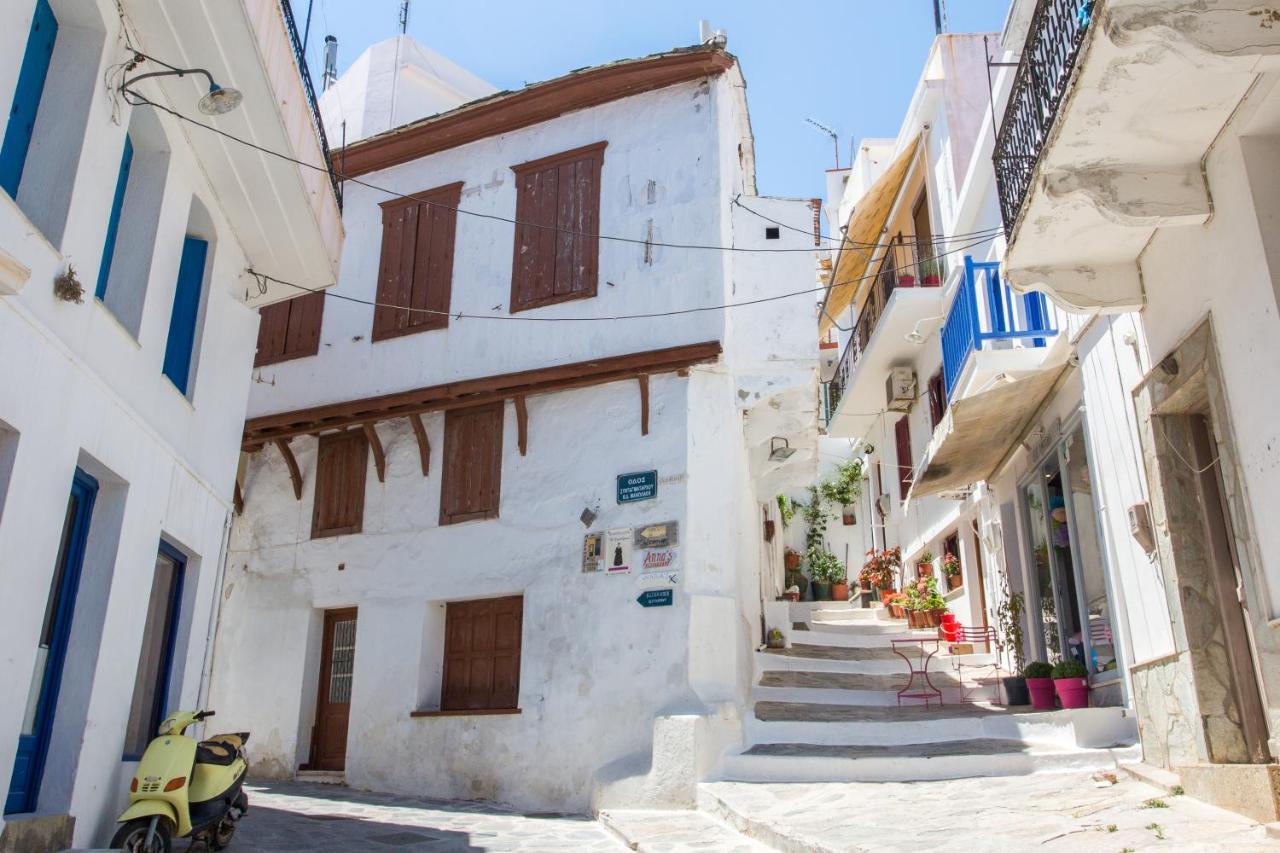 Cath'S Guesthouse Skopelos Exterior foto